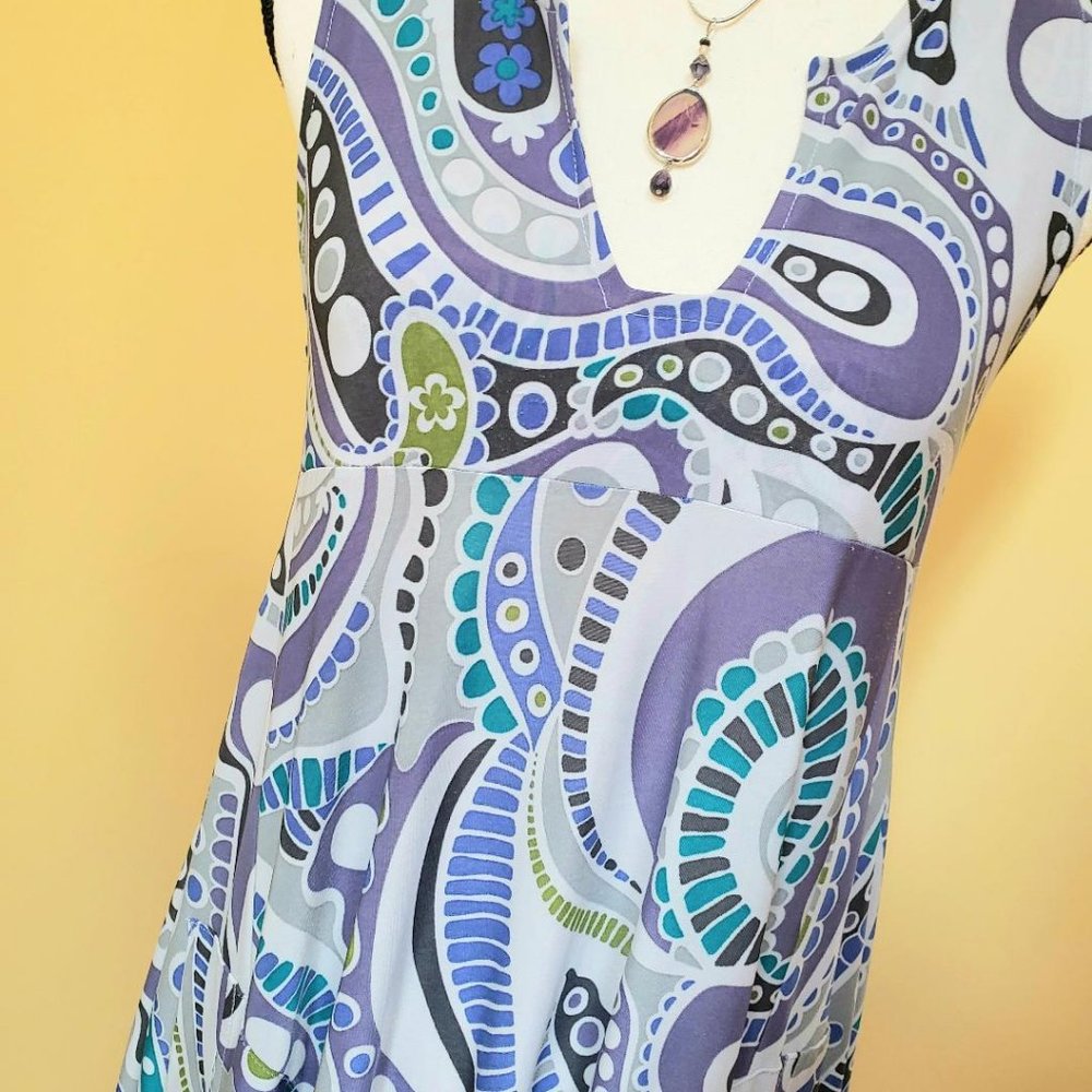 Flowy Pullover Patterned Dress With Pockets! - image 5